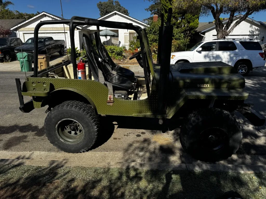 Jeep Willys 1946 — V8 Corvette Swap (Veterana WW2)