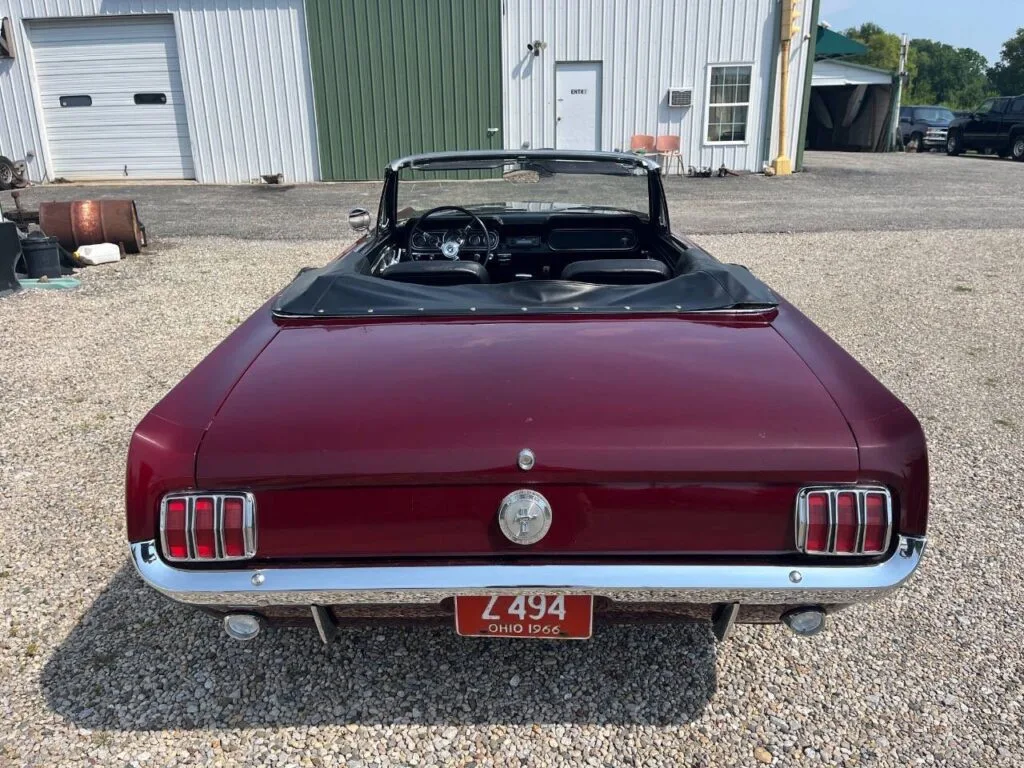 Ford Mustang Convertible 1966 — Bordeaux