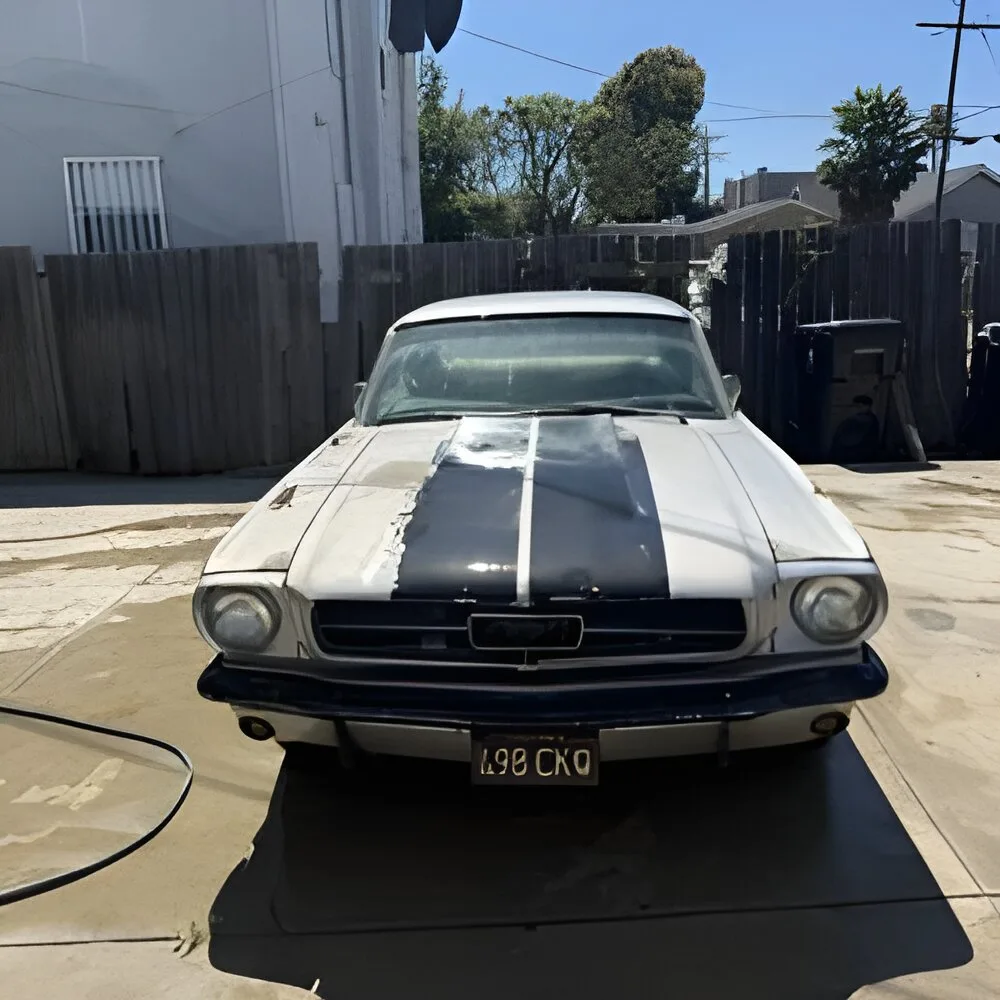 Ford Mustang 1965 — Clássico com ~160 000 km (oportunidade)