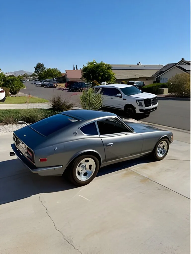 Datsun 240Z 1971 — Sports car japonês clássico (~152 000 km)