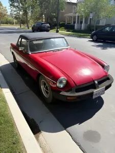 MG MGB 1978 — Anda e conduz-se, sem qualquer ferrugem
